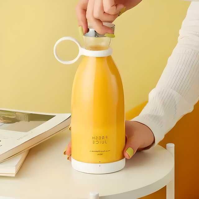 InstaGrab Portable Mini Juice Blender